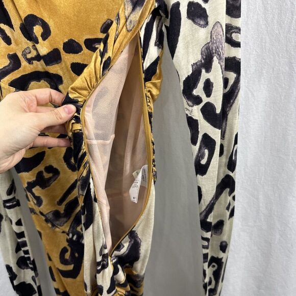 Emilio Pucci Long Sleeve Dress in Black and Gold - Picture 6 of 12